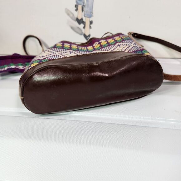 Handcrafted Guatemala Mini Leather Bag - Picture 8 of 15